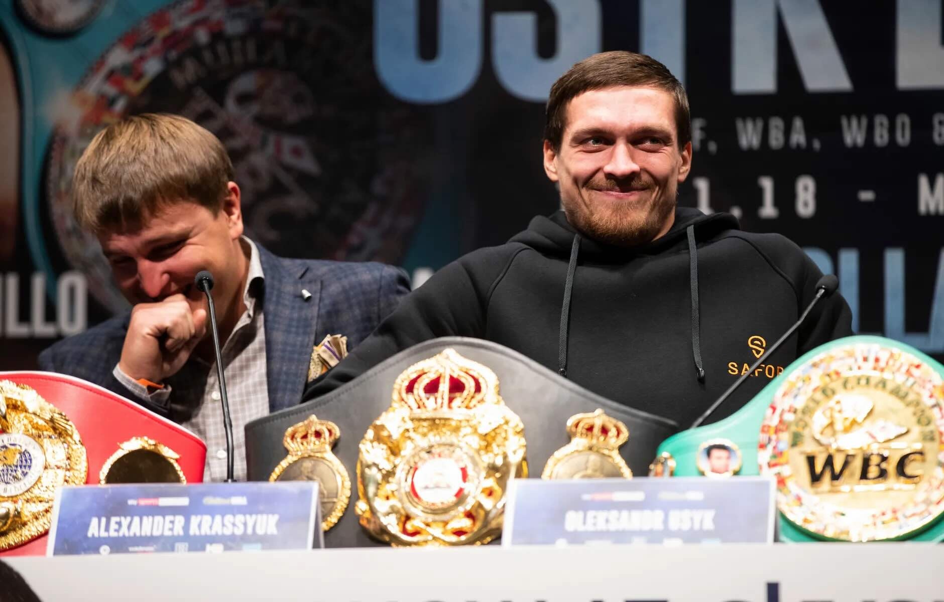 Usyk splits with his promoter