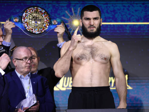 Beterbiev reacts to Benavidez’s faster stoppage of Yarde